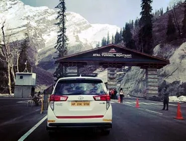 Manali to Atal Tunnel Taxi