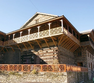 Naggar Castle